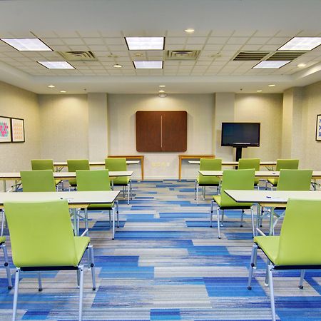 Holiday Inn Express Blacksburg By Ihg מראה חיצוני תמונה