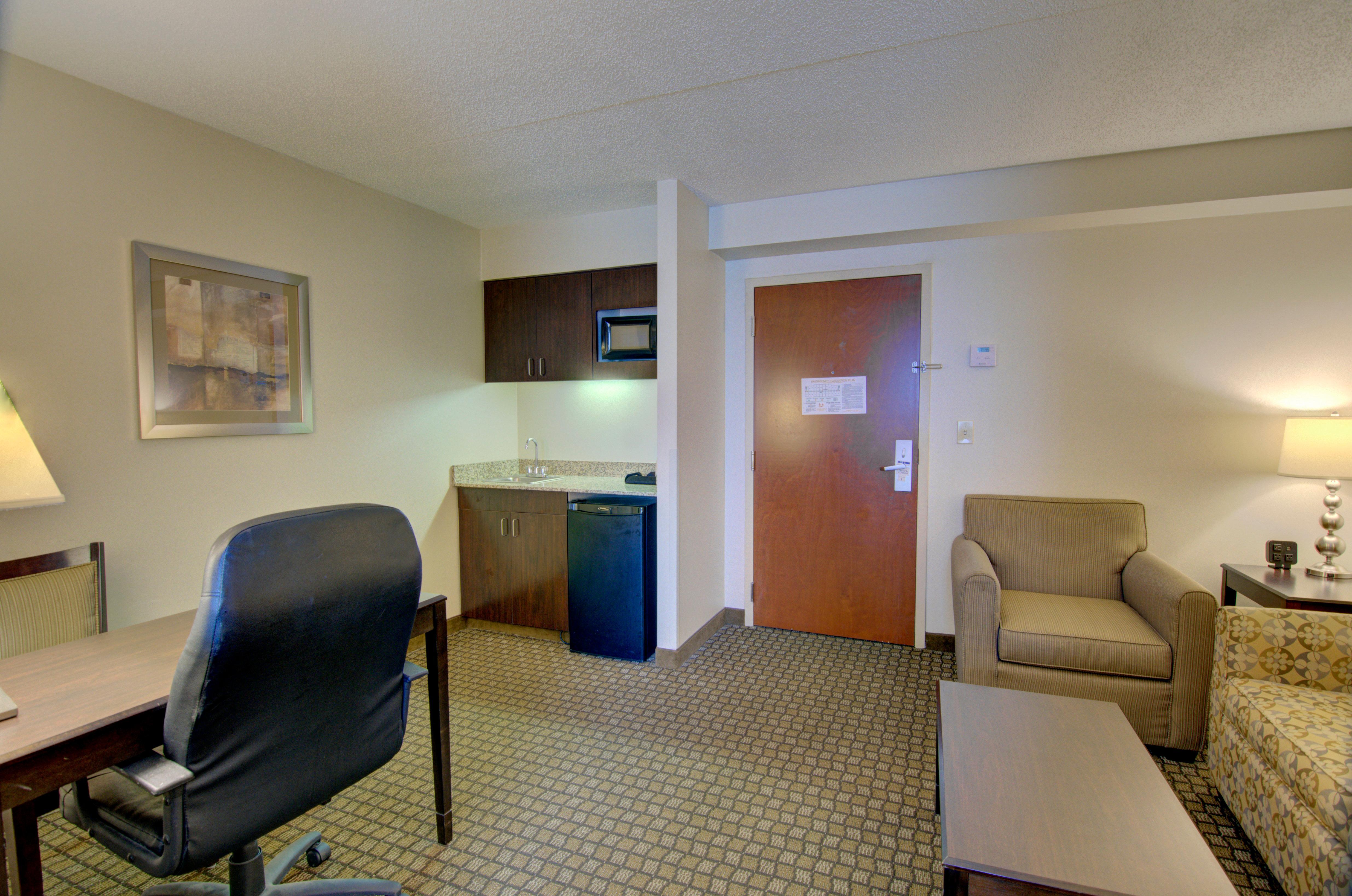 Holiday Inn Express Blacksburg By Ihg מראה חיצוני תמונה
