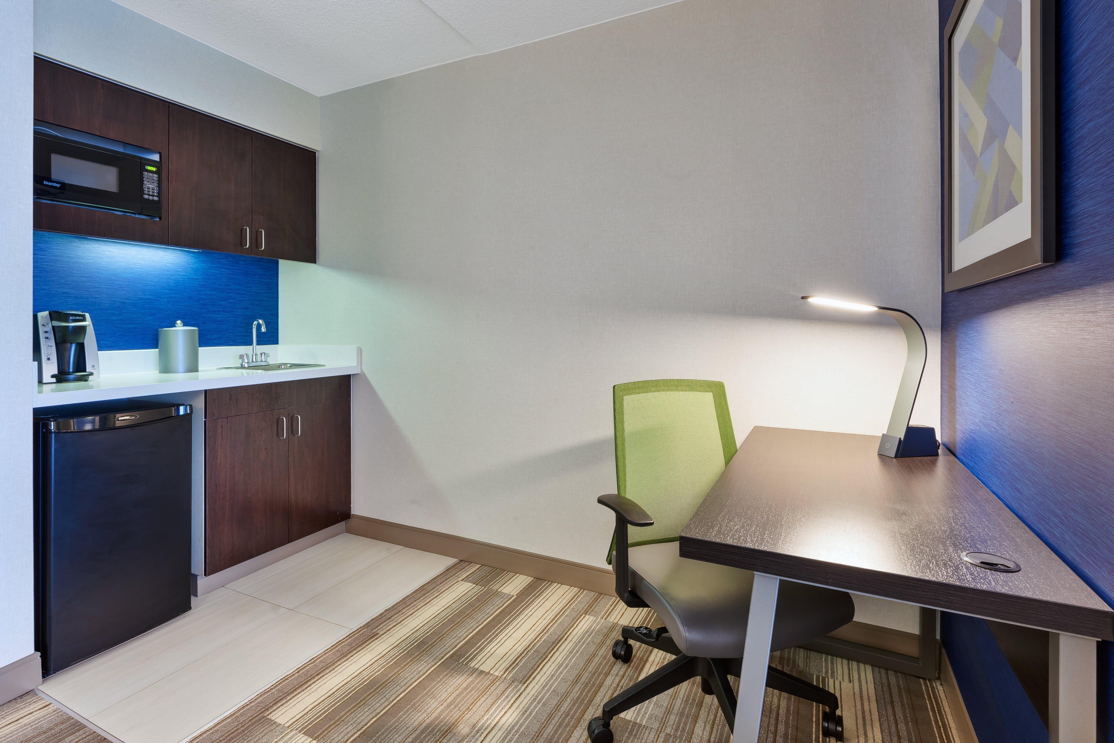 Holiday Inn Express Blacksburg By Ihg מראה חיצוני תמונה