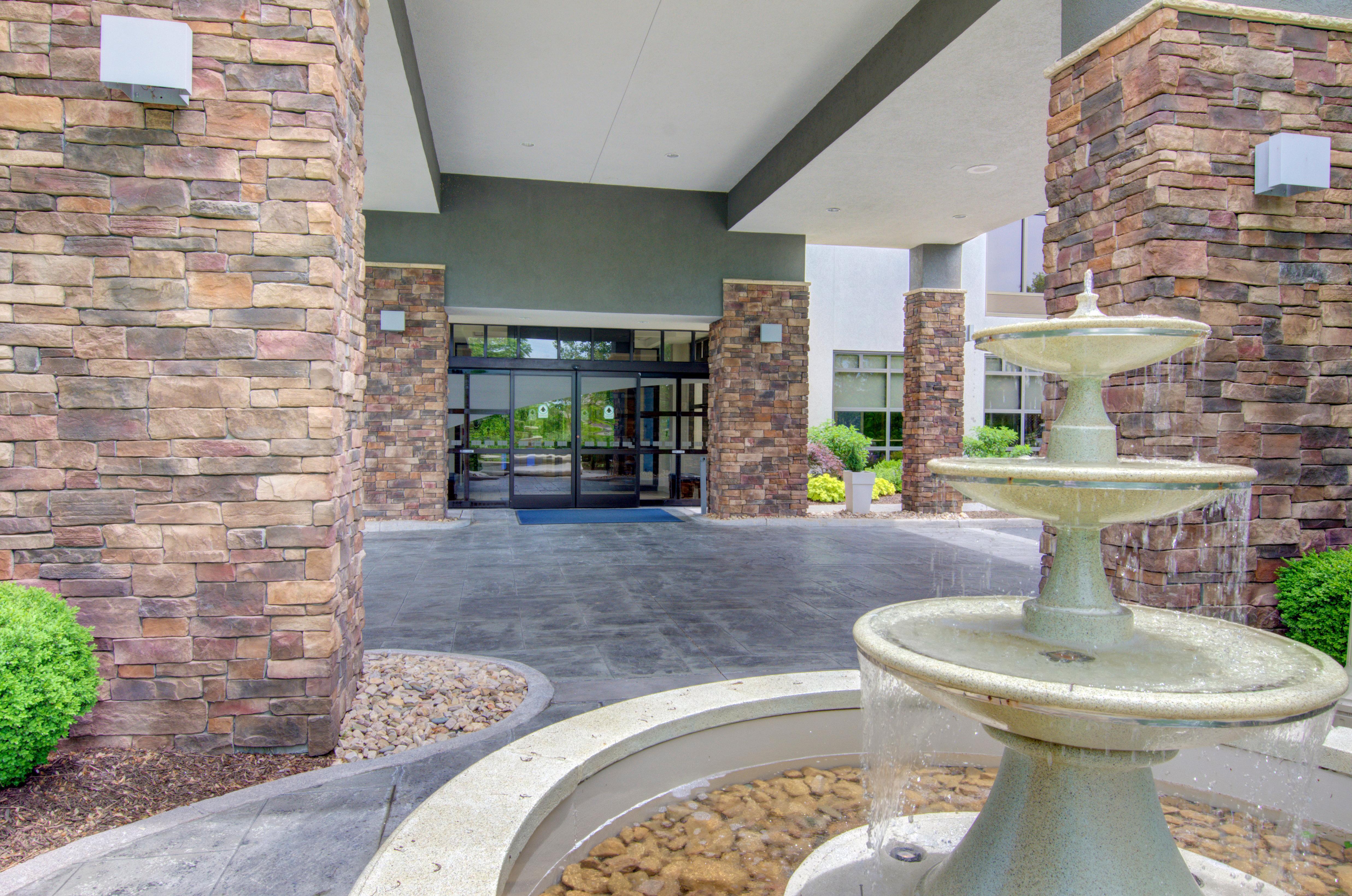Holiday Inn Express Blacksburg By Ihg מראה חיצוני תמונה