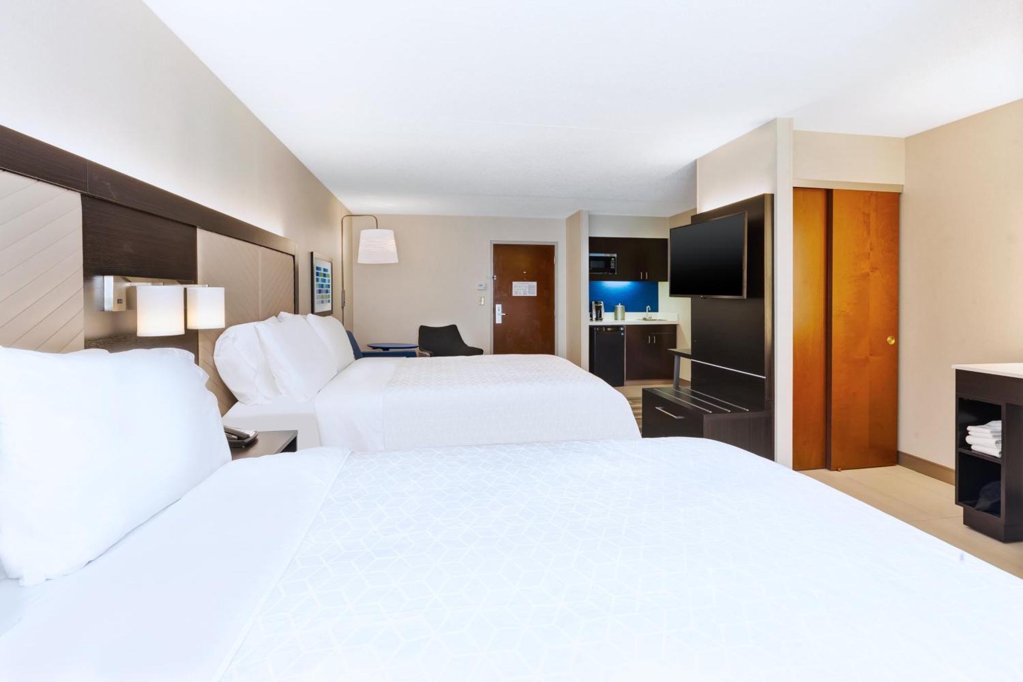 Holiday Inn Express Blacksburg By Ihg מראה חיצוני תמונה