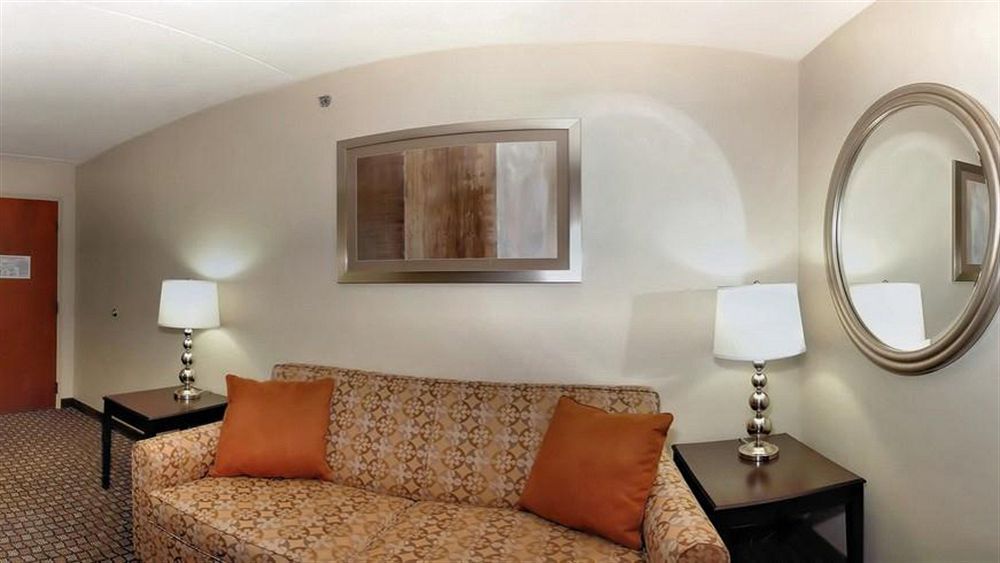 Holiday Inn Express Blacksburg By Ihg מראה חיצוני תמונה