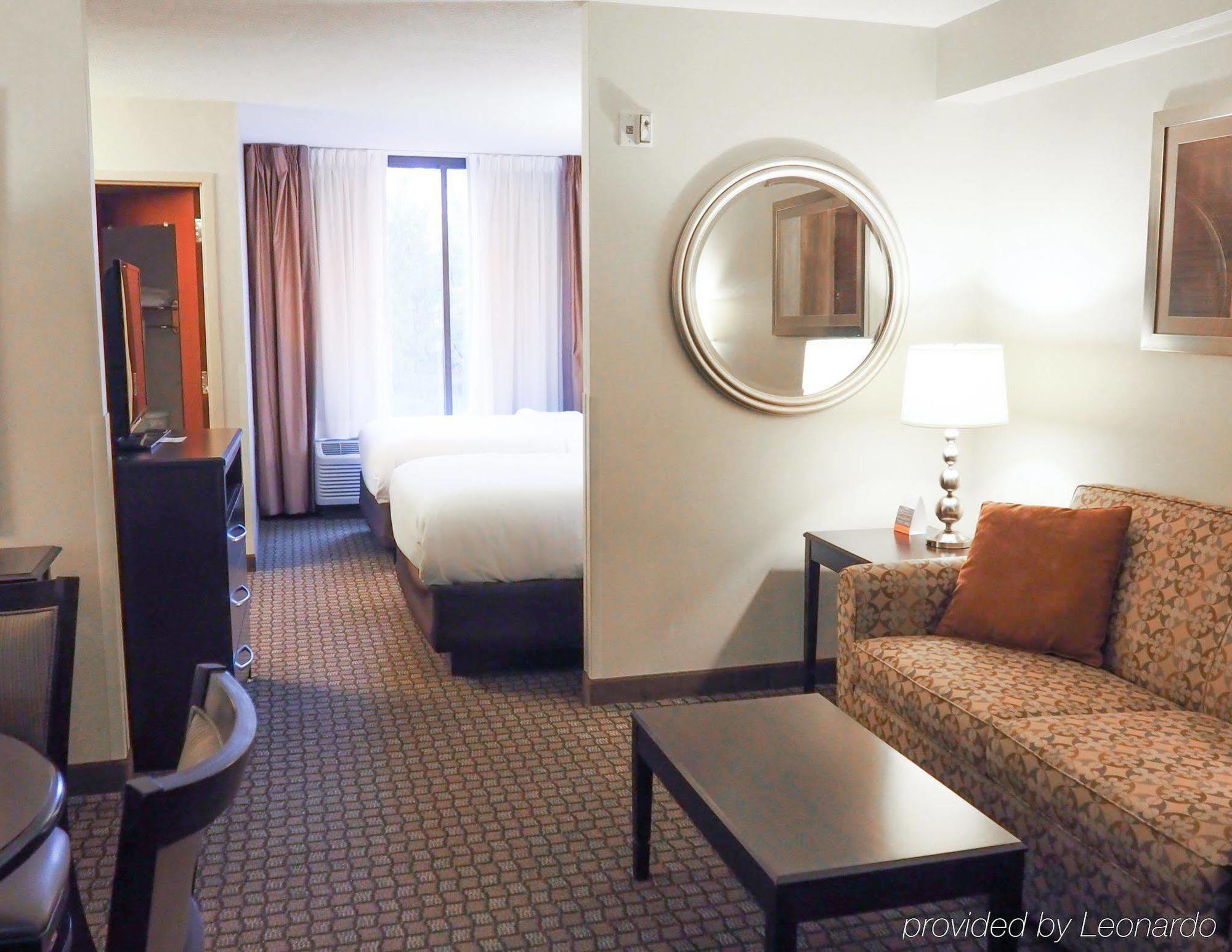 Holiday Inn Express Blacksburg By Ihg מראה חיצוני תמונה